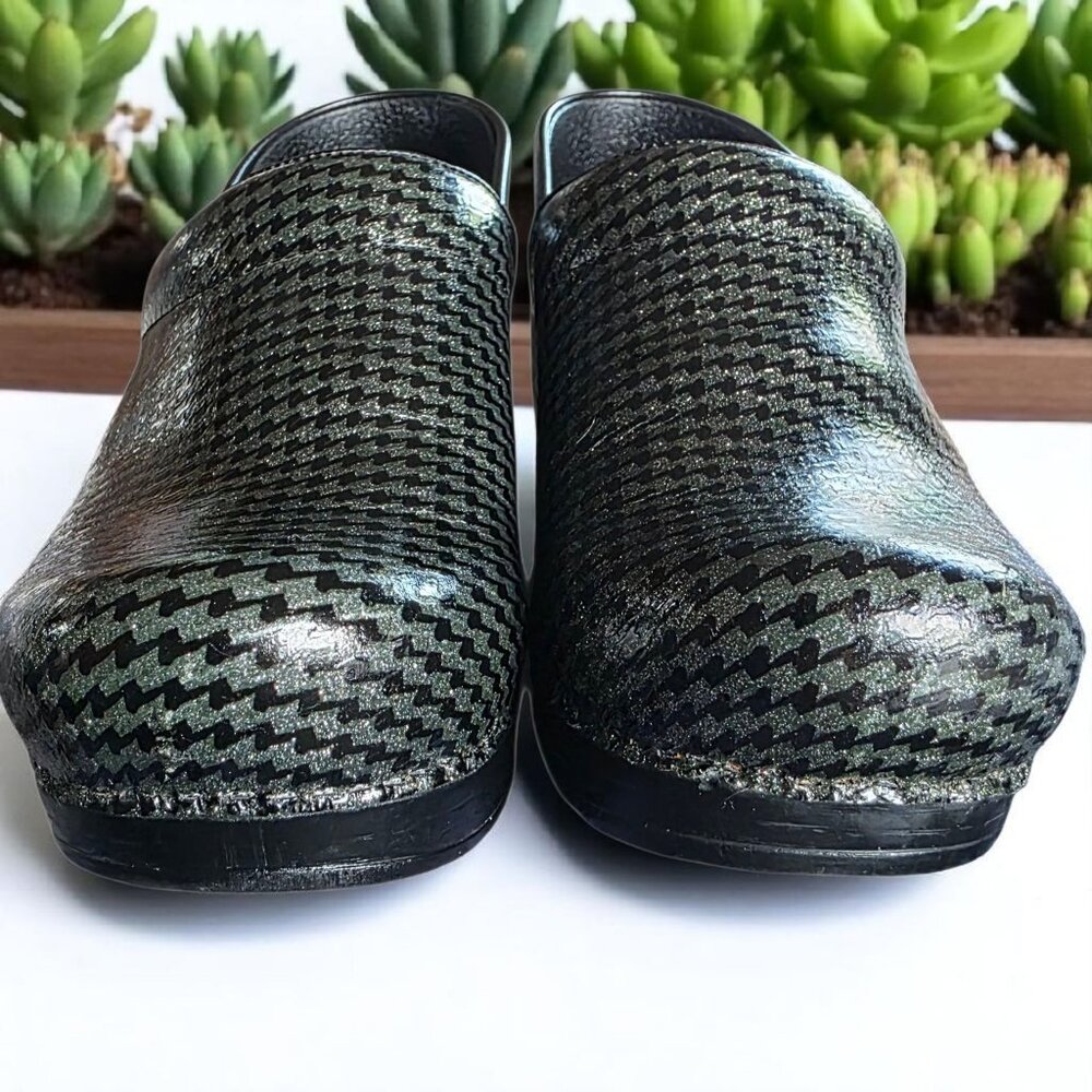 DANSKO ( 7.5) Classic Slip On Black, Green Glitter Professional All Day Clogs - Picture 5 of 10